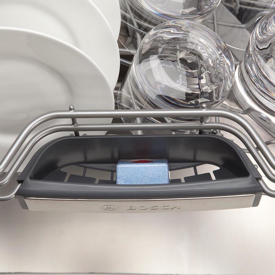 Bosch 100 Series PureDry 50-Decibel Front Control 24-in Built-In Dishwasher (Fingerprint-Resistant Stainless Steel) ENERGY STAR
